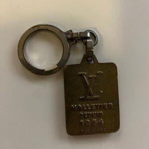 vintage Louis Vuitton Malletier 1854 key ring/bag charm